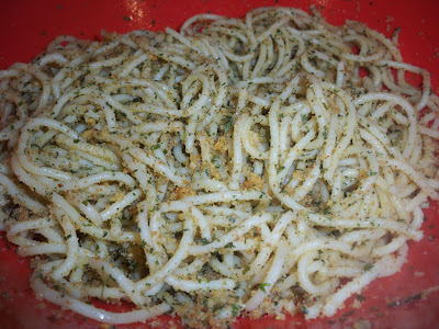 Whole Wheat Spaghetti with Garlicky Bread Crumbs