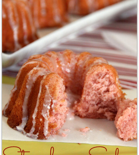 Strawbery Soda Mini-Cakes - Mama Harris' Kitchen