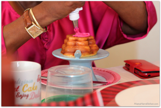 A Cake Decorating Girl's Brunch! #CakeBossParty #CakinWithMama #IC #sponsored - Mama Harris' Kitchen