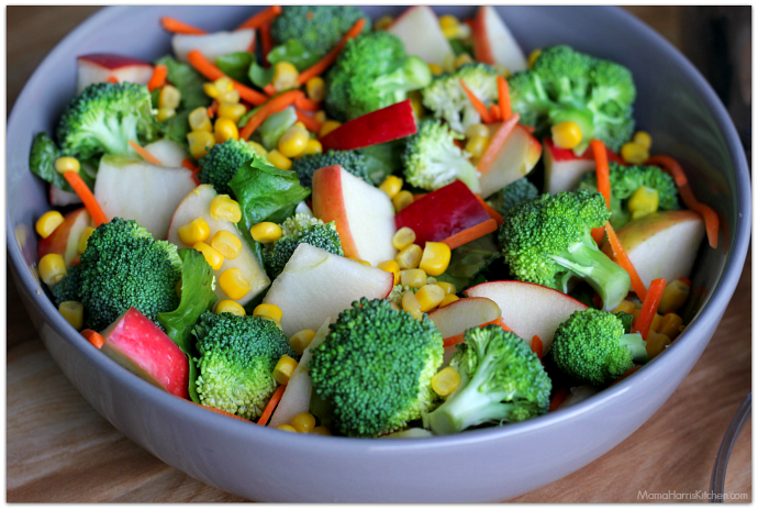 Crunchy Broccoli-Apple Salad with Creamy Raspberry Poppy Seed Dressing #BetterWithCraisins AD | Mama Harris' Kitchen