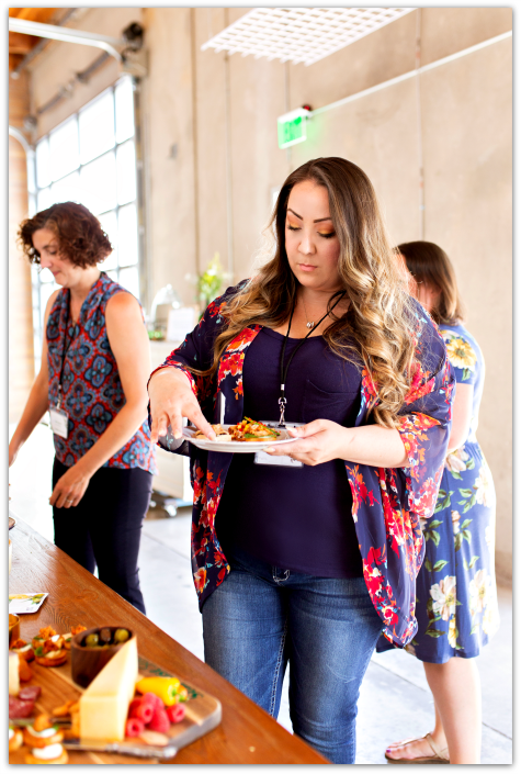 Fresh Entertaining Ideas with Tuna - StarKist Selects EVOO Dawn Mama Harris AD #StarKistSelectsEVOO