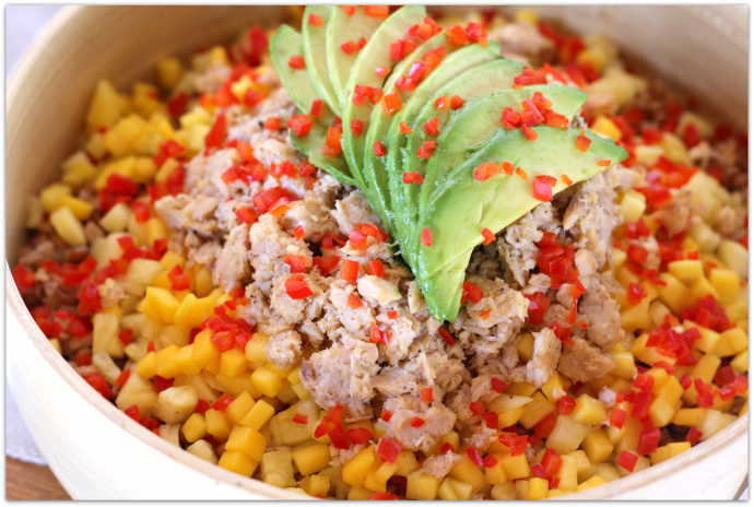 Fresh Entertaining Ideas with Tuna - Salmon Power Bowl Close Up AD #StarKistSelectsEVOO